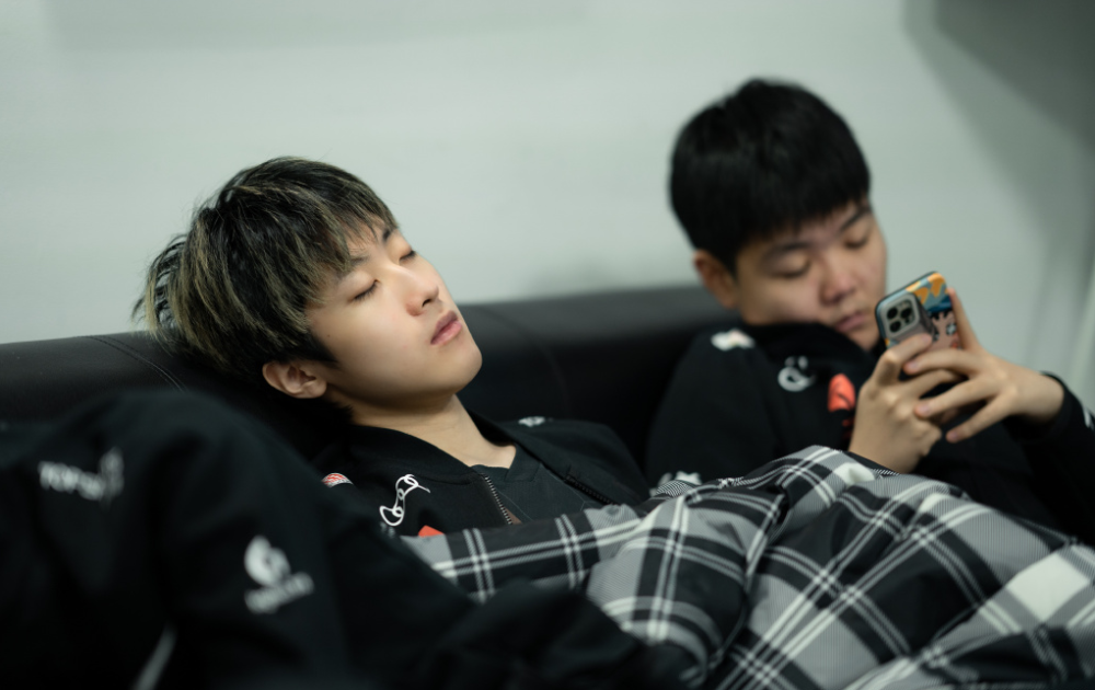 开云APP-关于CLG轻取V5，Knight完成史诗逆转峡谷大战全球总决赛，引爆全场热议的信息